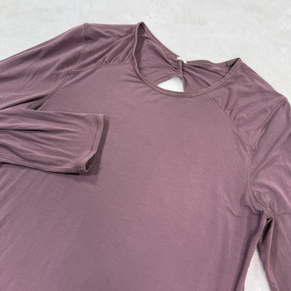 Lululemon Long Sleeve Open Keyhole Back Top Purple Mauve Athletic Yoga Shirt 6‎
